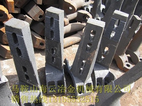 青島科尼樂4.5方雙臥軸攪拌機鑄鋼右攪拌臂、4500右側(cè)刮刀制造廠